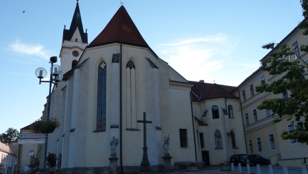 Kostel Panny Marie Královny a sv. Jiljí v Třeboni